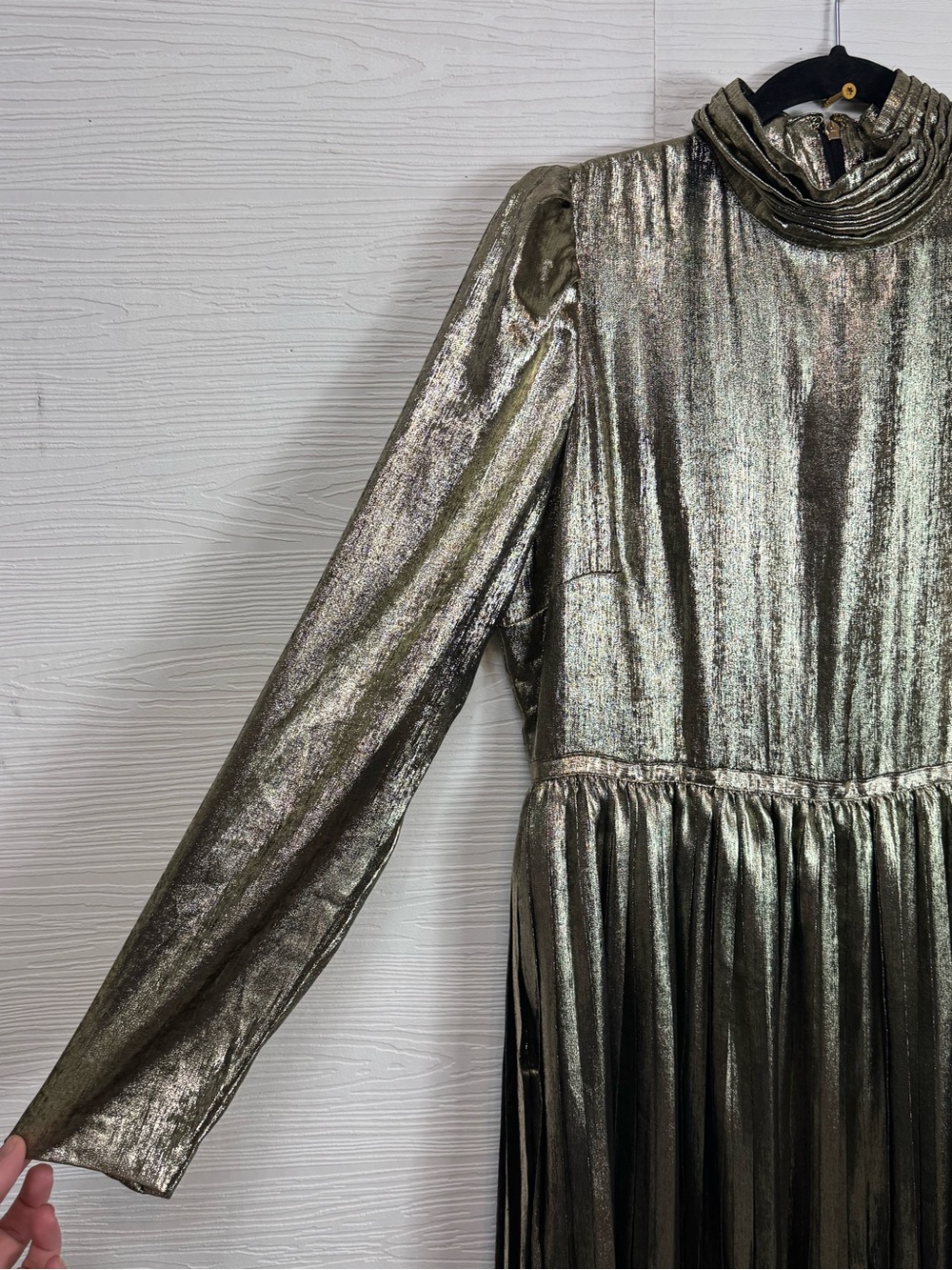 Emily McCarthy Metallic Gold Pleated Midi Dress Party Holiday New Years - Picture 5 of 12